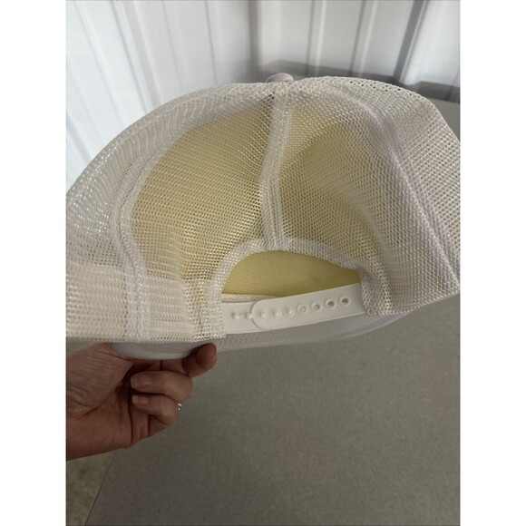 Vintage “BUCK KNIVES” Trucker Hat New - Picture 2 of 4